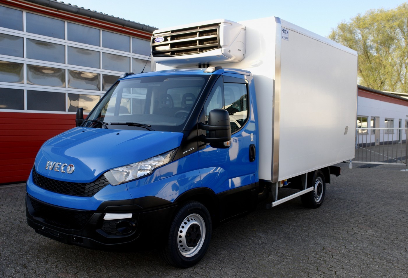 Iveco - Daily 35S13 Tiefkühlkoffer Carrier Xarios 600 EURO 5 TÜV