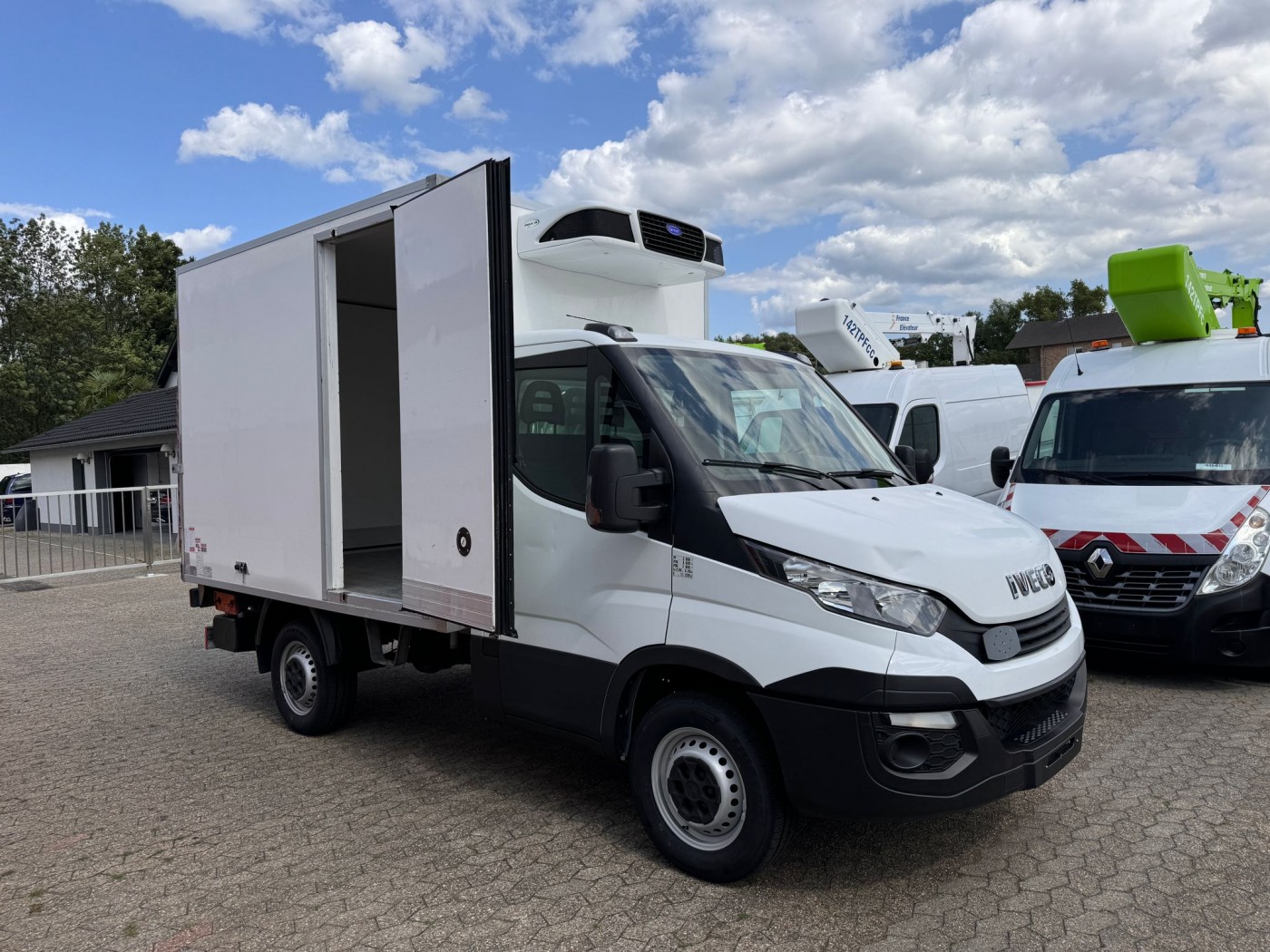 Iveco Frysbil Carrier Pulsor 350 EURO 6