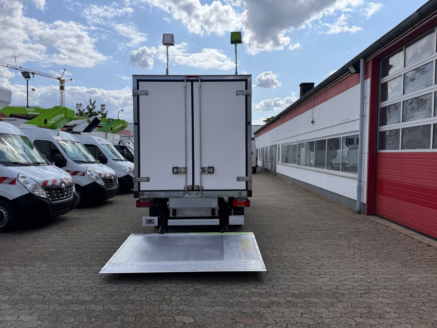 Iveco Frysbil Carrier Pulsor 350 EURO 6