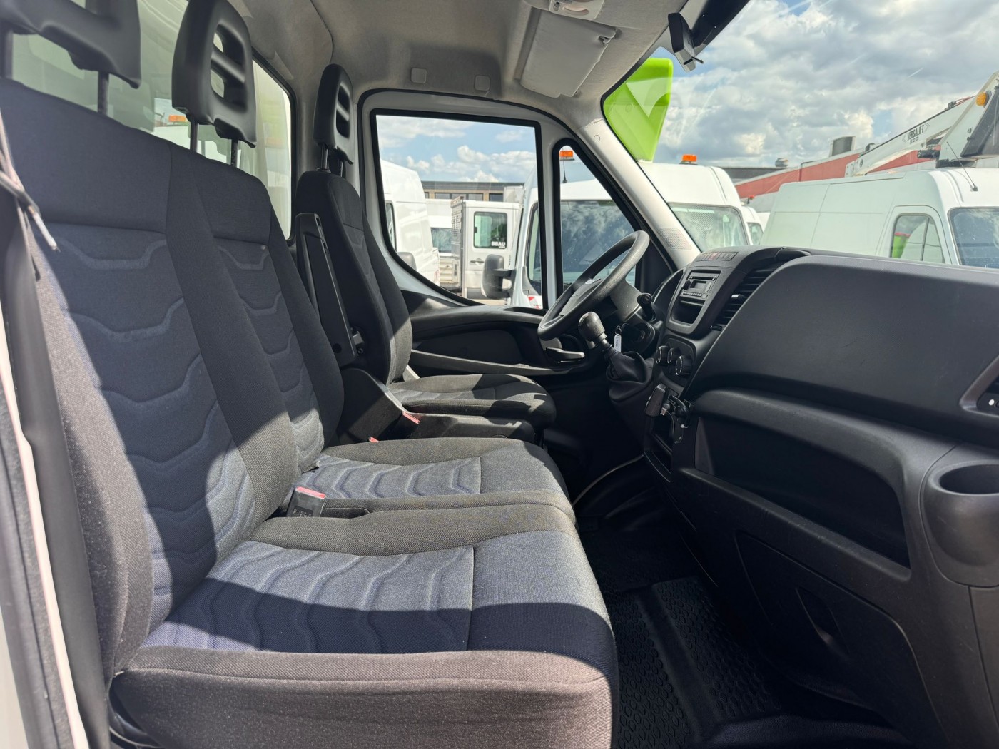 Iveco Frysbil Carrier Pulsor 350 EURO 6