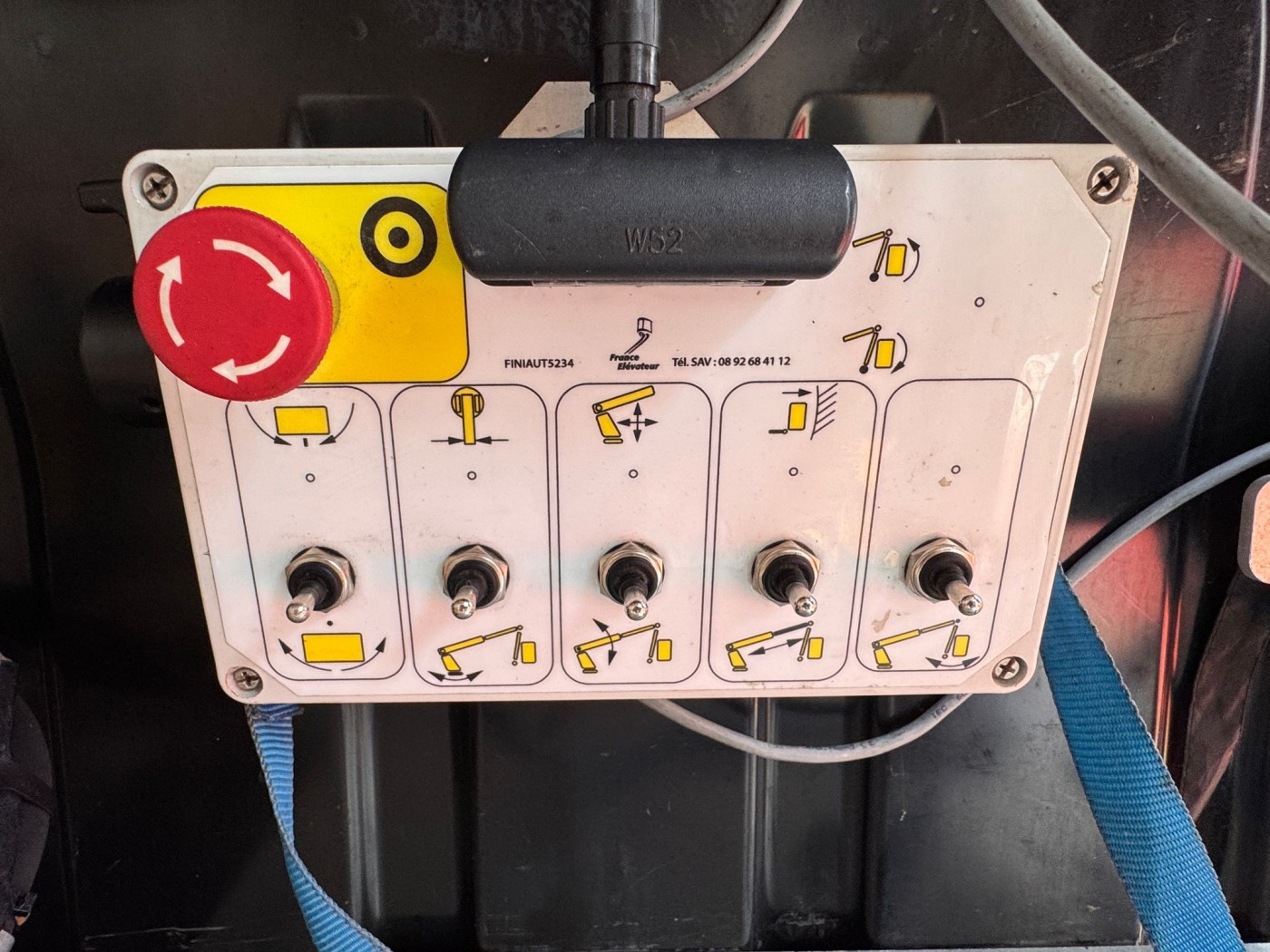 Renault منصة العمل الجوية Steiger France Elevateur 142 TPFcc EURO 6Y