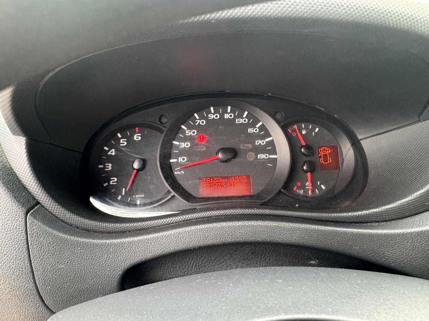 Renault autocarrata France Elevateur 142 TPFcc EURO 6Y