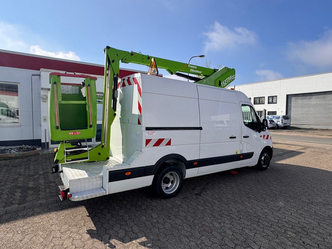 Renault Hubarbeitsbühne Steiger France Elevateur 152 TPFcc EURO 6
