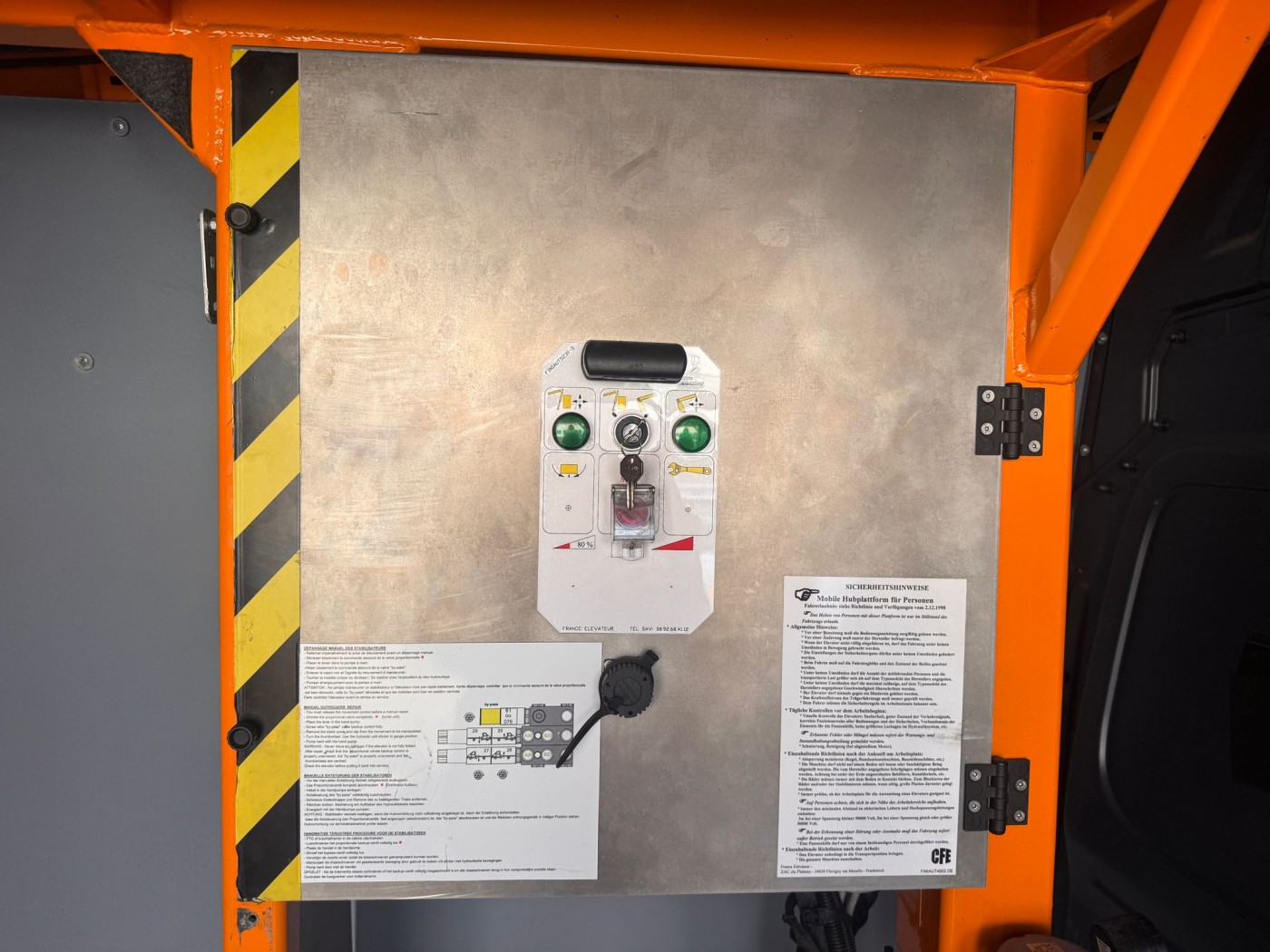 Mercedes-Benz Hubarbeitsbühne Steiger France Elevateur 142 TPFi EURO 6C