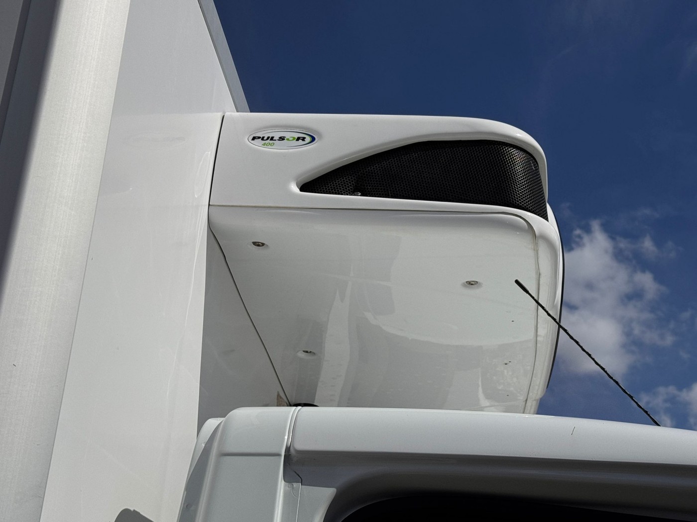 Iveco Tiefkühlkoffer Carrier Pulsor 400 LBW EURO 6