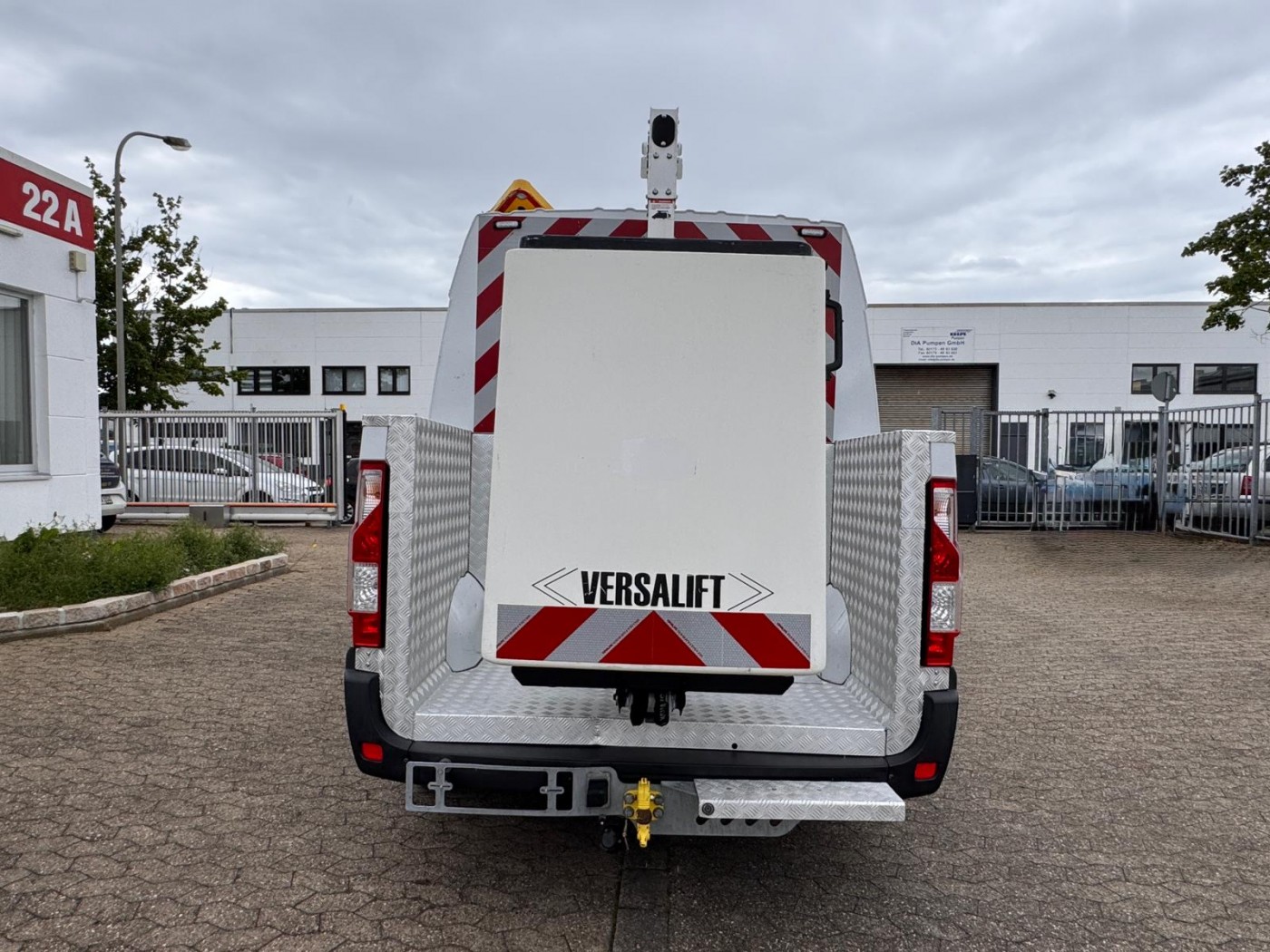 Renault Hubarbeitsbühne Steiger Versalift ETL-32-115 EURO 6