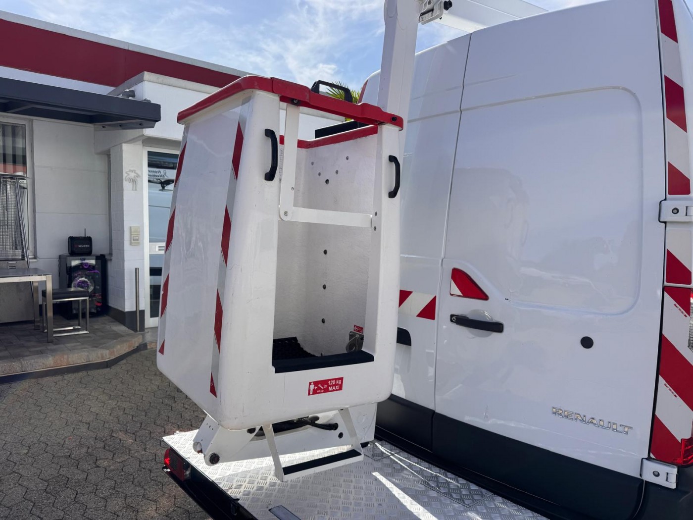 Renault  Hubarbeitsbühne Steiger France Elevateur 121 FT EURO 6