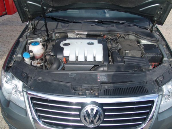  Passat 2.0 TDI DPF Highline, Leder, Navi, 7.900 