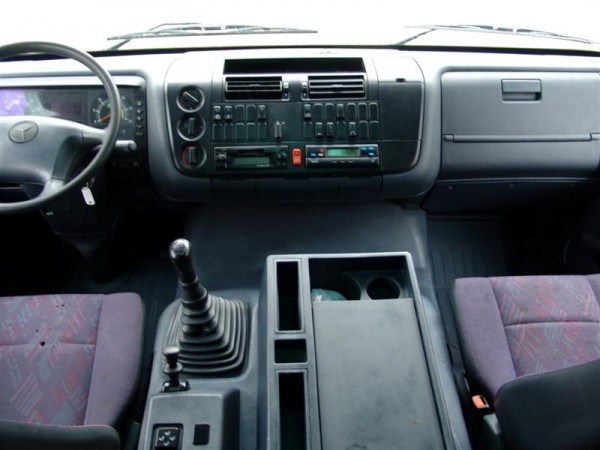  Atego 1833 BDF Rahmen 