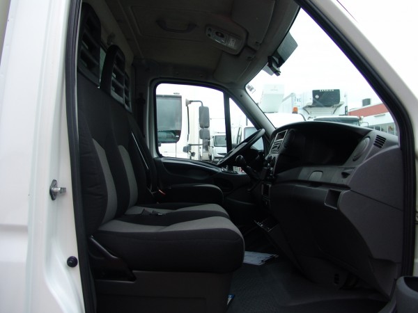Iveco Iveco Daily 35S12 грузовик рефрижератор, Две зоны охлаждения, 2010