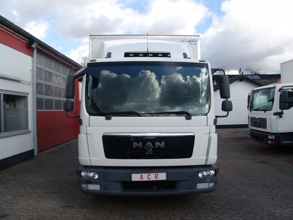 MAN MAN TGL 8.180 dobozos teherautók, emelőhátfal, EURO5, 2010 