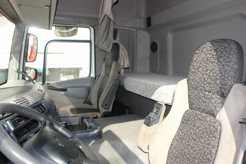 DAF CF 85.410 Space Cab Camion tractor Aire acondicionado