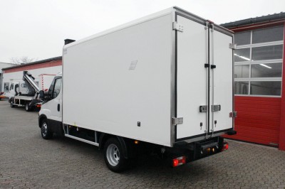 Iveco Daily caisse frigorifique Carrier Xarios 600 Bi-Temperature EURO 5