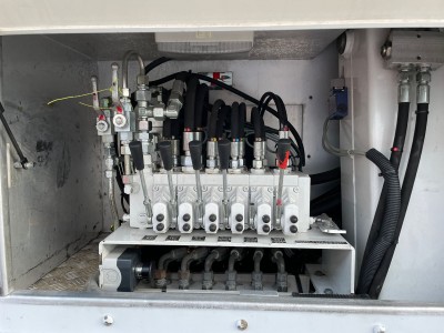 Iveco منصة العمل EuroCargo منصة العمل Comilev 170 TPC مع محرك كهربائي