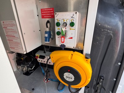 Renault منصة العمل الجوية Steiger France Elevateur 142 TPFcc EURO 6Y