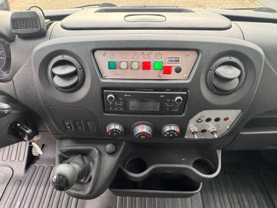 Renault autocarrata France Elevateur 142 TPFcc EURO 6Y