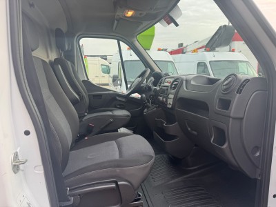 Renault autocarrata France Elevateur 142 TPFcc EURO 6Y